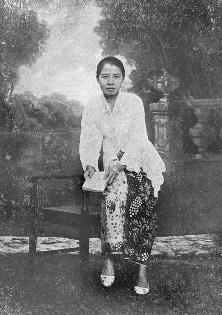 Foto Siem Piet Nio - Lahir 1907