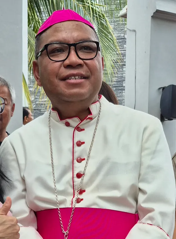 Foto Maksimus Regus - Lahir 1973