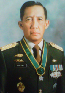 R. Hartono