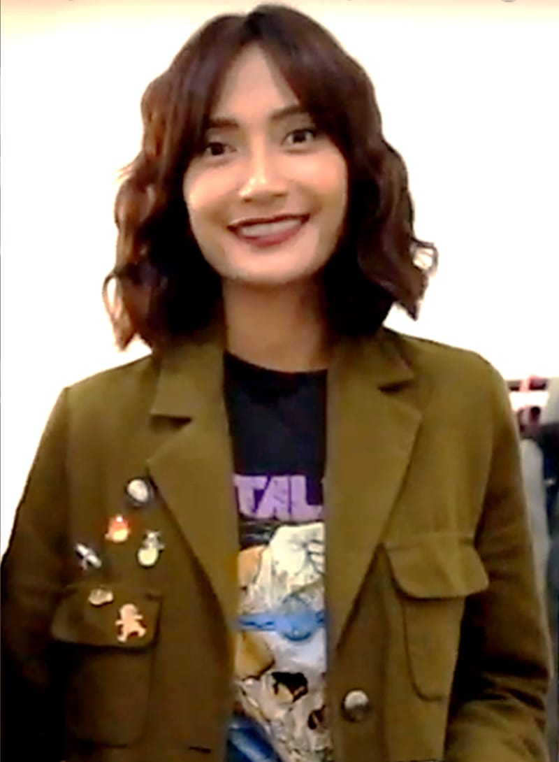 Foto Artika Sari Devi - Shio Kambing