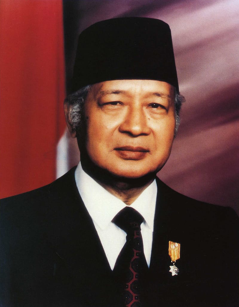 Foto Soeharto - Zodiak Gemini