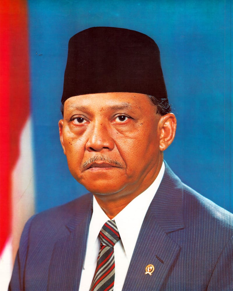 Umar Wirahadikusumah
